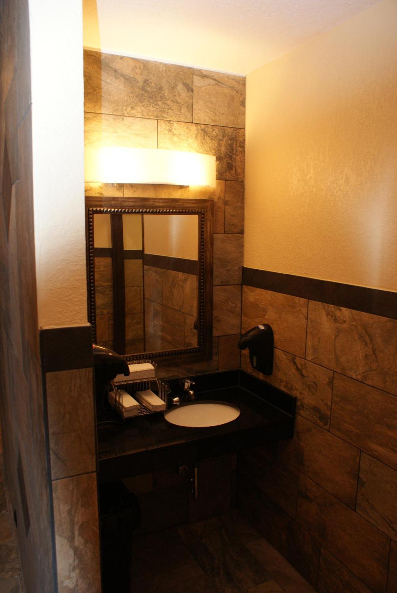 Wyndham Garden Stillwater Esterno foto